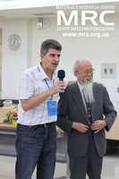 Prof. Gogotsi is giving a speach with Yoshimura