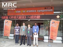 Professor Yury Gogotsi Drexel University (USA) and Dr. Masahiro Yoshimura, Professor Emeritus of Materials and Structures Laboratory in Tokyo Institute of Technology at ABC Simposium 2012