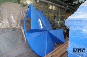 Верхняя крышка бункера, изготовленная в Центре материаловедения