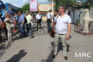 Oleksiy Gogotsi, Materials Reseatch Centre director, at the excursion to the Pottery Museum in the village Opishnya,May 2013