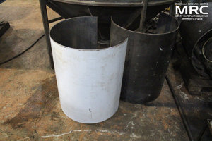 Внутренняя оболочка корпуса из нержавеющей стали с зеркальной полировкой, и внешняя оболочка из черного металла под порошковую покраску