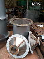 Установка тарельчатой этажерки в корпус фильтра, верхняя и нижняя крышки фильтра