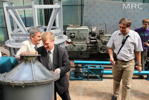 Cheking the scrubber, manufactured by MRC: O.Gogotsi, MRC Director, project technical monitor Dave Carter (Argonne National Laboratory, USA), Igor Barsukov (American Energy Technologies Company, USA), T. Moshnyaga (MRC), Materials Research Centre, August 2013