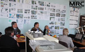 Meeting at MRC office, from left to right: S.Saenko(KIPT), O. Gogotsi (MRC), I. Barsukov (AETC, USA), Upendra S. Rohatgi(Brookhaven National Laboratory, USA), N.Dudko (STCU)