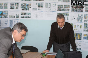 At the photo: O.Gogotsi (Materials Research Centre) and M.Gubinskiy(NMetAU)