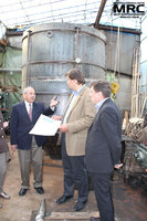 Upendra S. Rohatgi(Brookhaven National Laboratory, USA), I. Barsukov (AETC, USA), and S. Saenko (KIPT) viewed technology equipment,manufactured by MRC